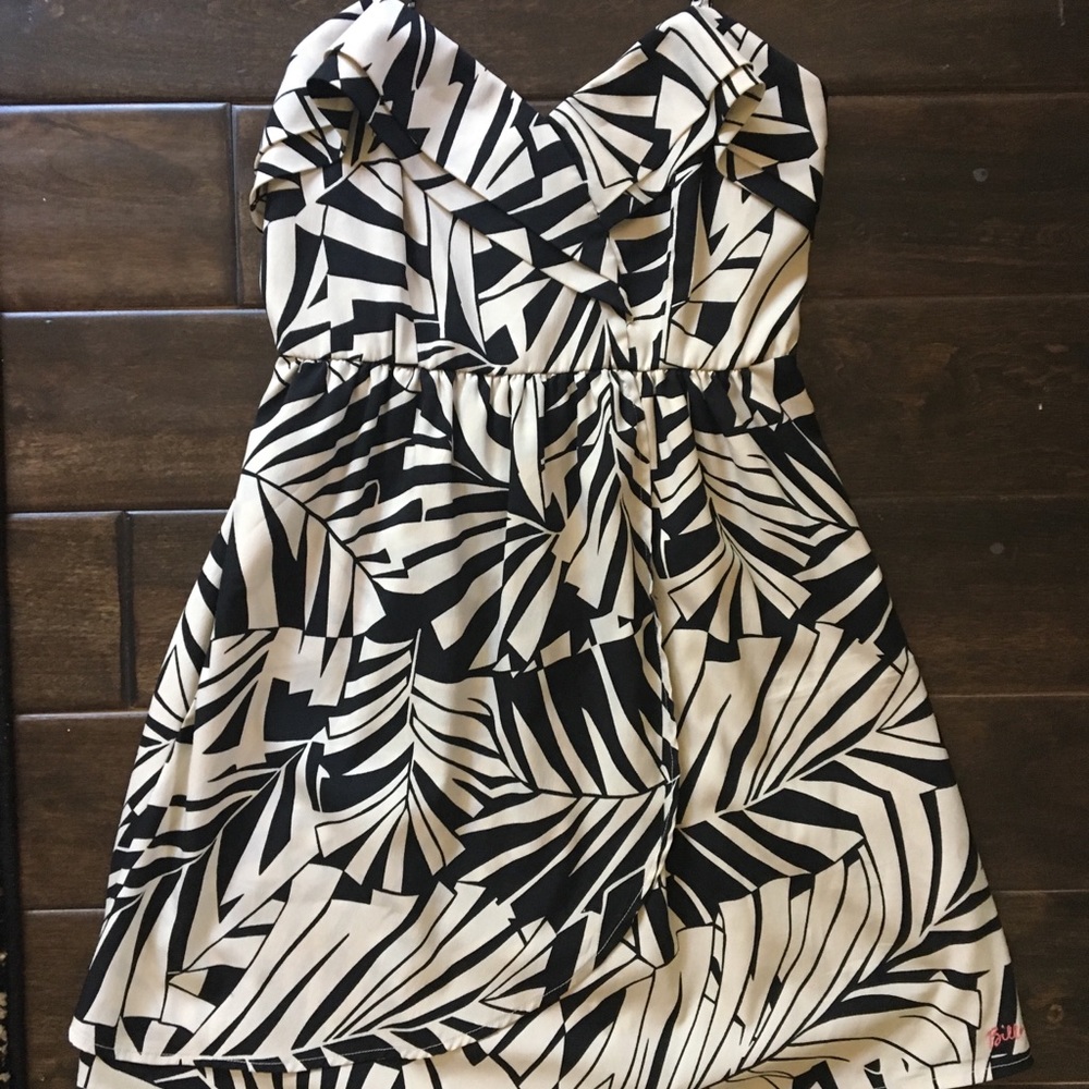 black and cream patterned sundress